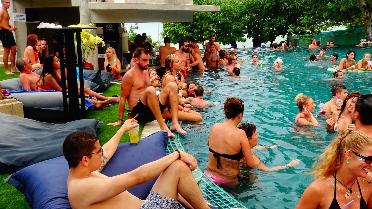 Pp Charlie Beach Resort Phi Phi Don Exterior photo