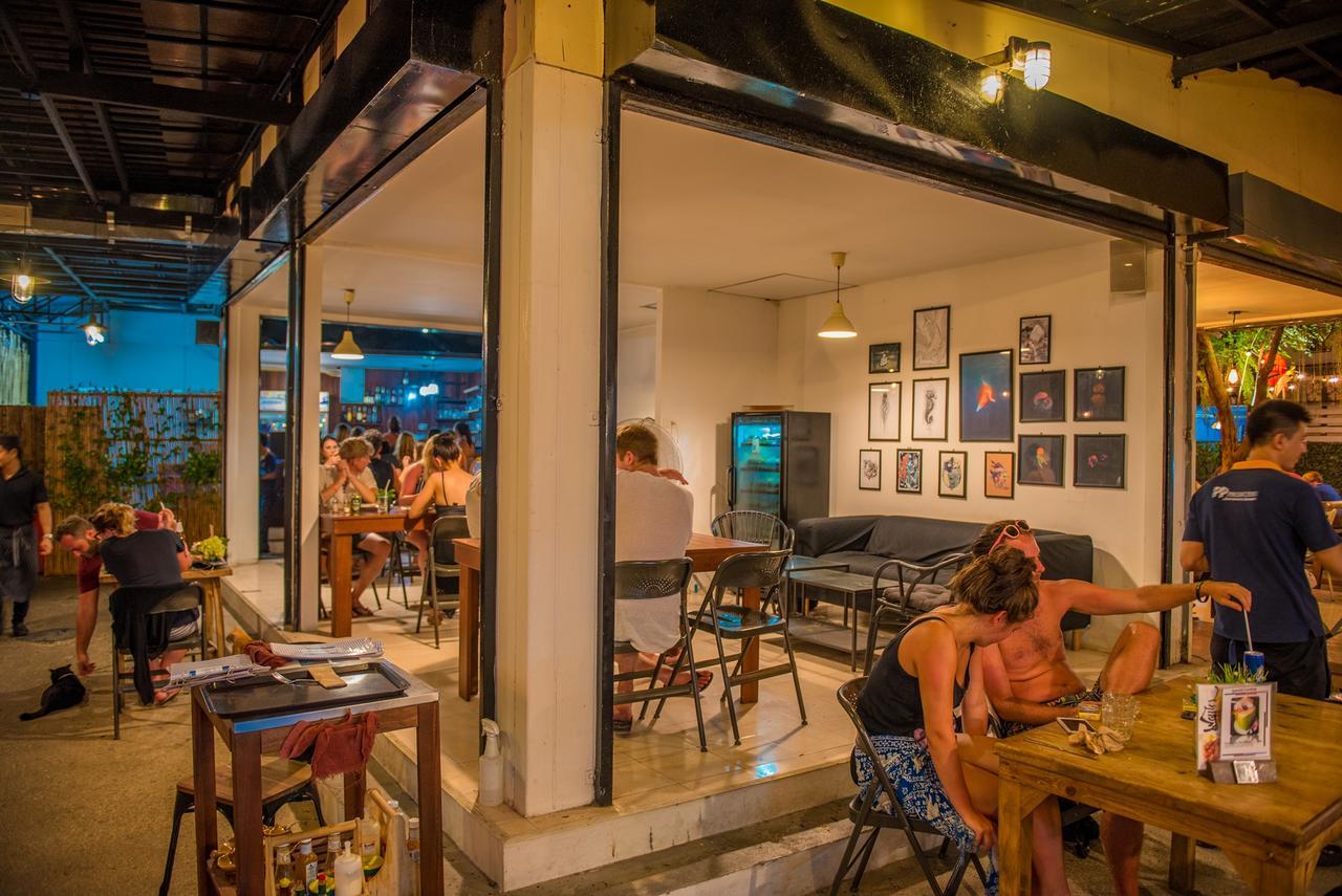Pp Charlie Beach Resort Phi Phi Don Exterior photo