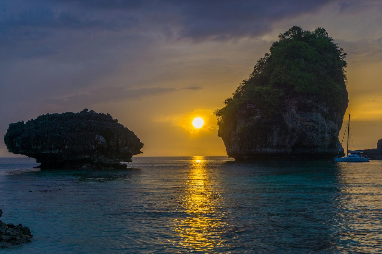 Pp Charlie Beach Resort Phi Phi Don Exterior photo